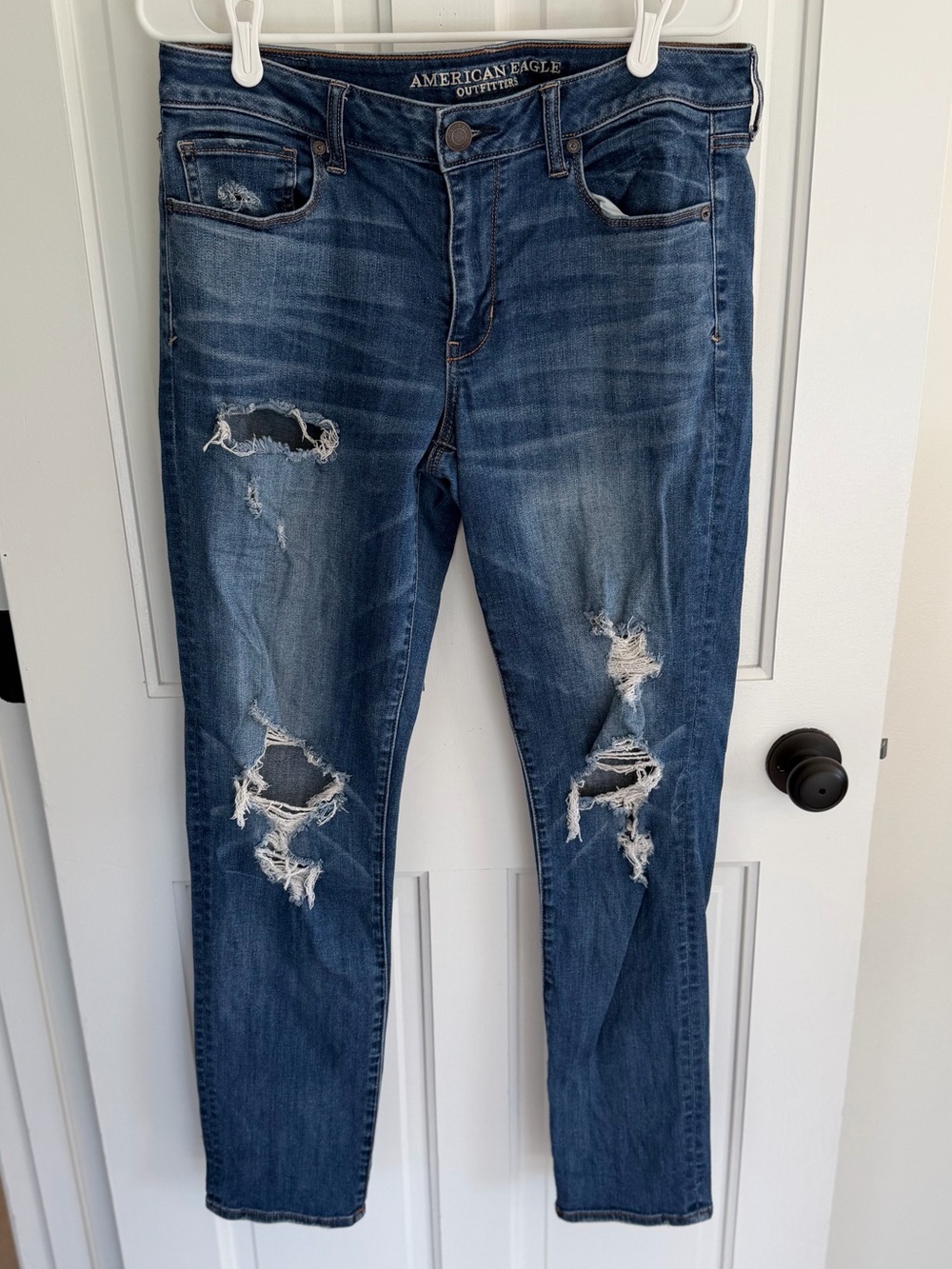 American Eagle Super Stretch X Distressed Skinny Jeans Size 12 Long